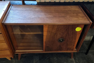 Mid century bar cabinet - Really Old Shit