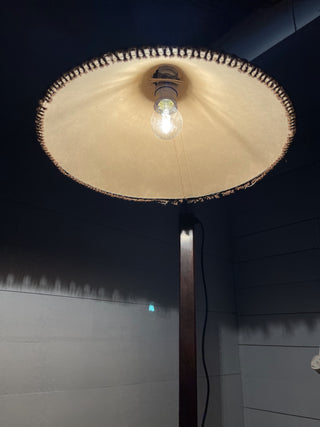 Vintage vloerlamp van Jindrich Halabala