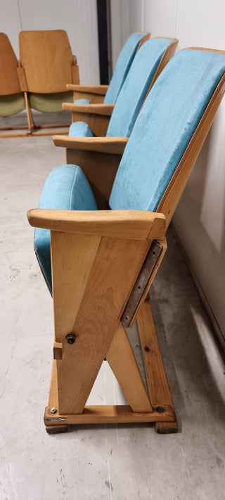 Vintage filmstoelen (3 zitplaatsen) blauw