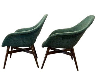 set of 2 shell chairs by Miroslav Navratil - Really Old Shit